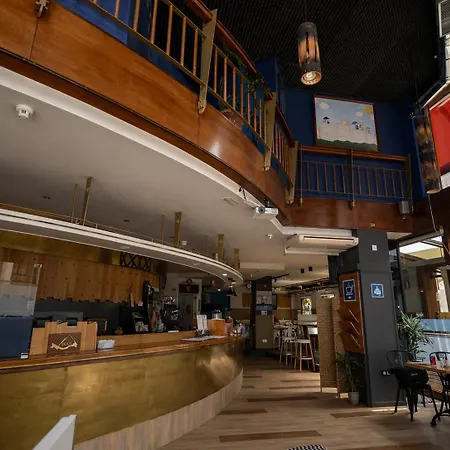 Hotel Brios 2*